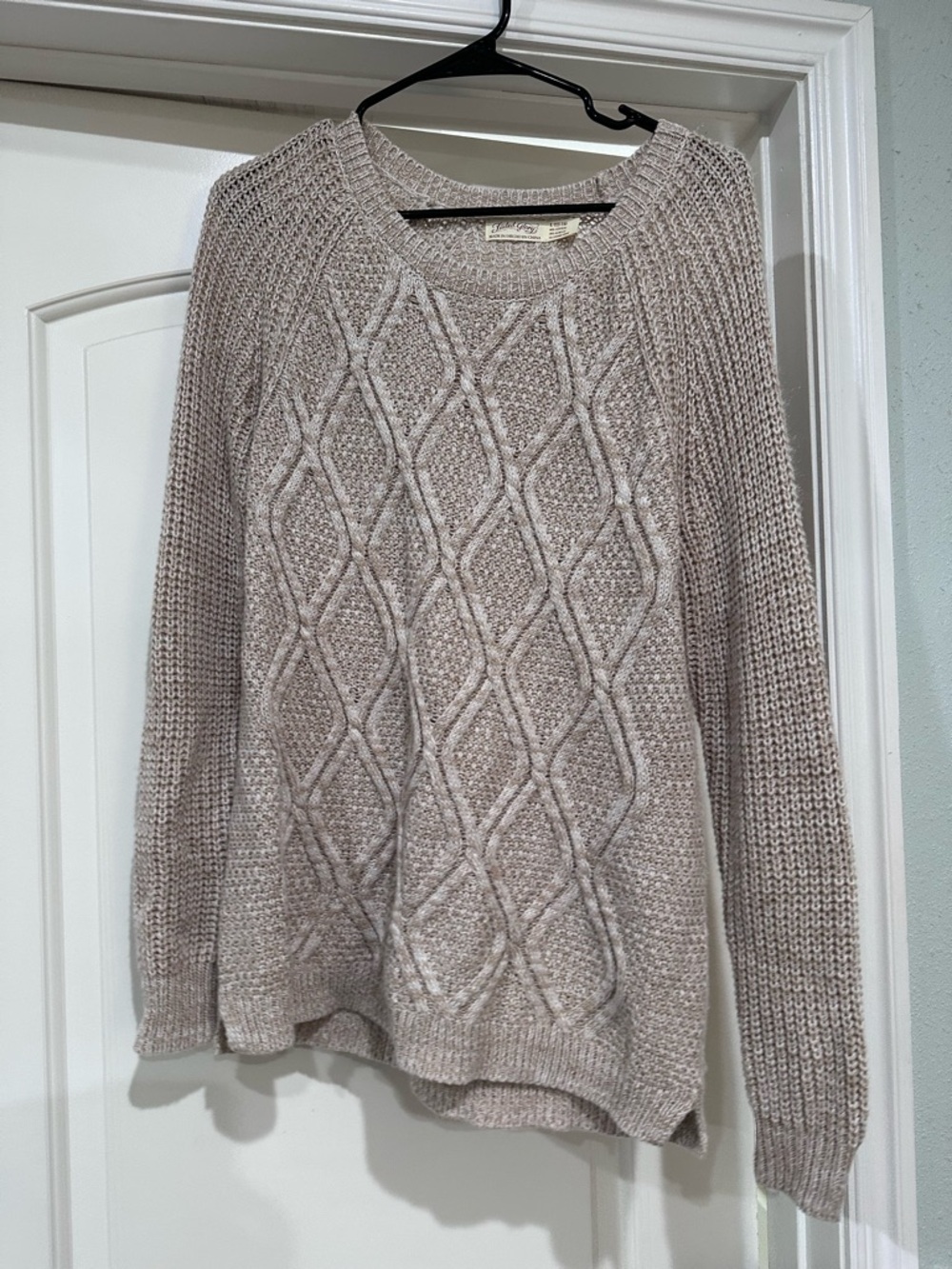 Faded Glory Women's Taupe Cable Knit Crewneck Sweater